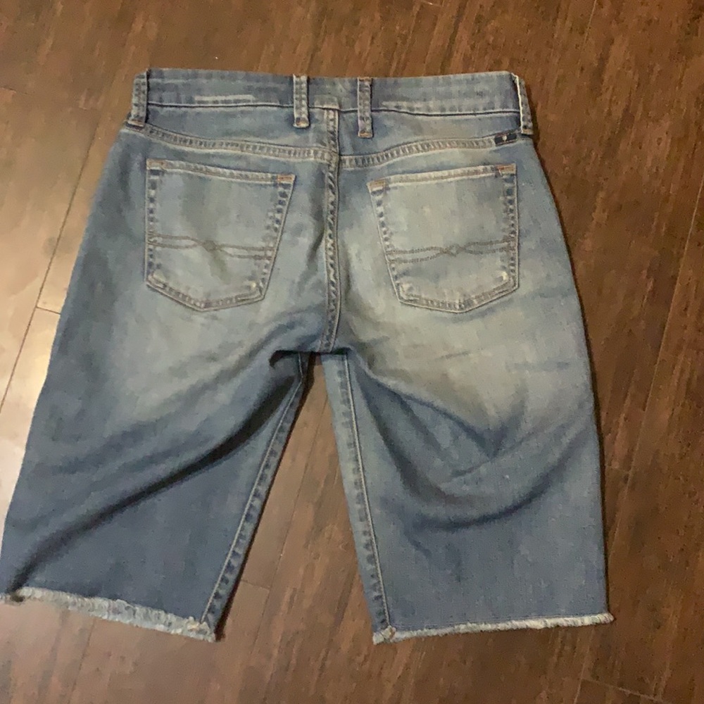Lucky Brand Boardwalk Bermuda Short - Picture 6 of 8